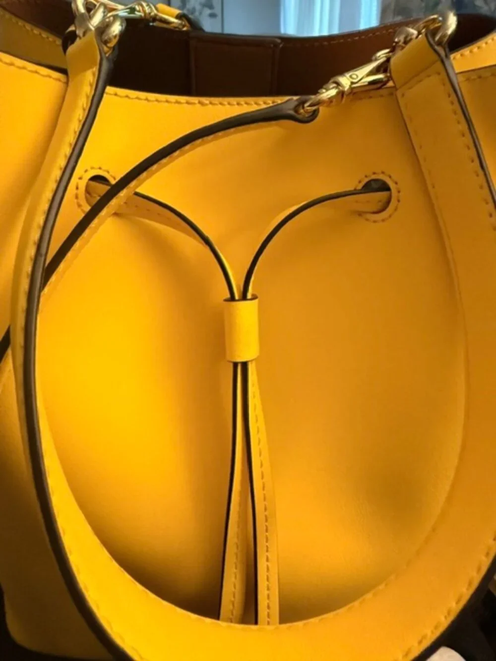 RALPH LAUREN DRAWSTRING BUCKET LEATHER BAG, DEBBY, YELLOW, PREOWNED